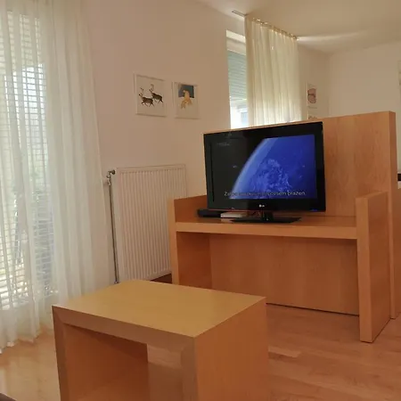 Apartament Bor Tour As